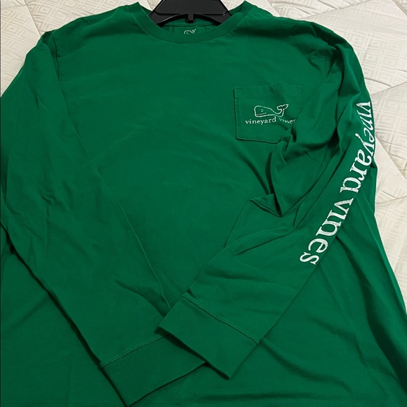 Vineyard Vines Men's Emerald Long Sleeve Tee - Picture 1 of 5